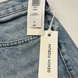 Ladies Denim Forum shorts BNWT